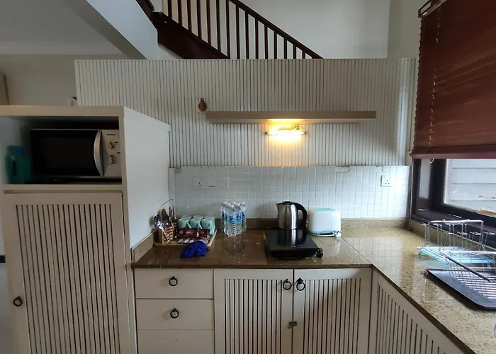 Renovated 2 Bedroom Seavilla For 6Pax