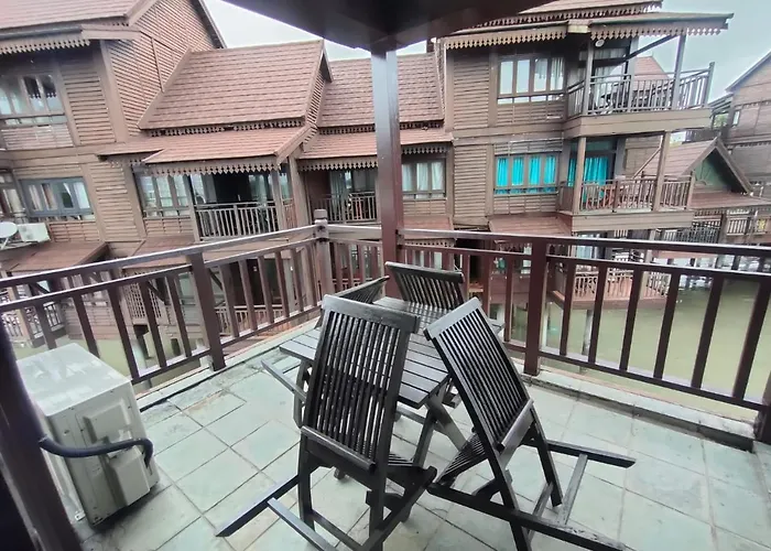 Renovated 2 Bedroom Seavilla For 6Pax